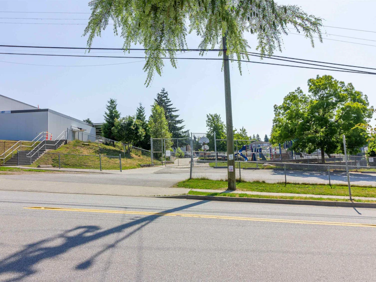 406 Schoolhouse Street, Coquitlam, BC, V3K 4Y6 - 31