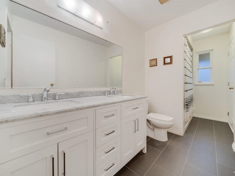 2813 Windrum Avenue, Coquitlam, BC, V3B 6B8 - 21