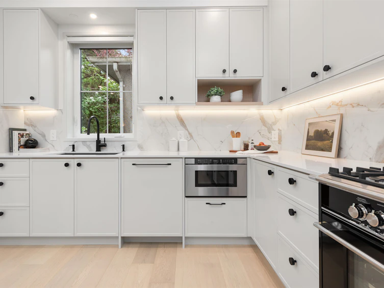 1-365 E 33rd Avenue, Vancouver, BC, V5V 2Z8 - 12