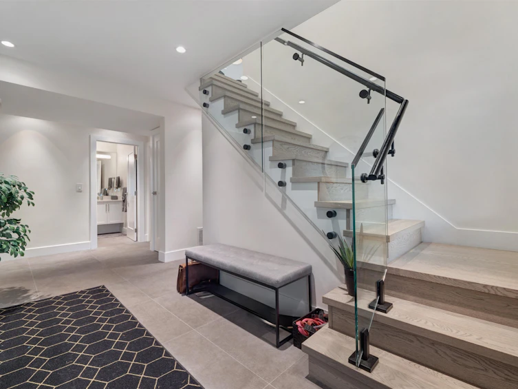 2488 Belloc Street, North Vancouver, BC, V7H 2L1 - 19