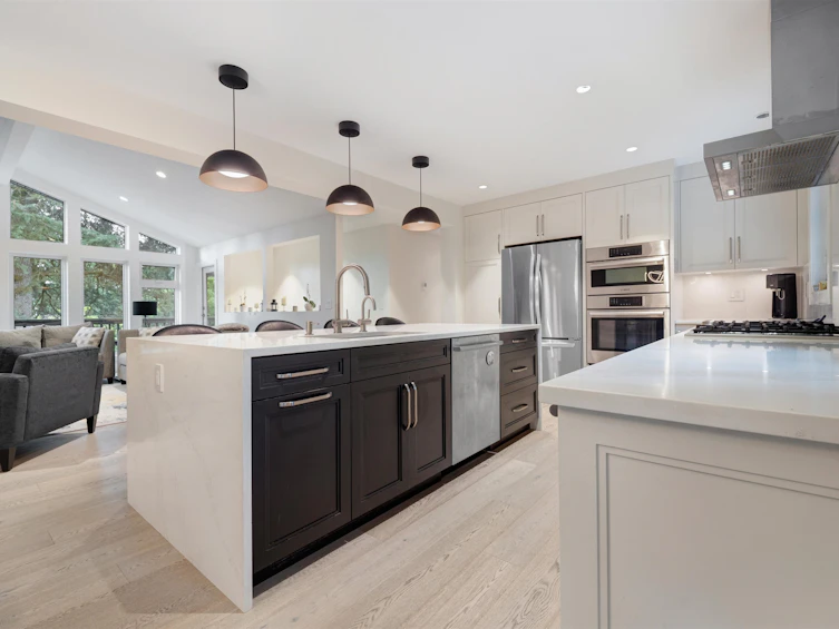 2488 Belloc Street, North Vancouver, BC, V7H 2L1 - 11