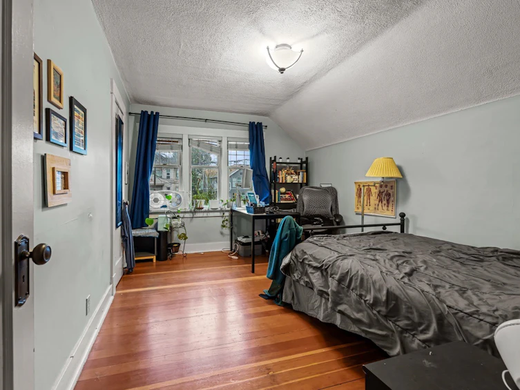 660 W 13th Avenue, Vancouver, BC, V5N 1N9 - 10