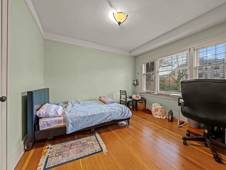 660 W 13th Avenue, Vancouver, BC, V5N 1N9 - 13