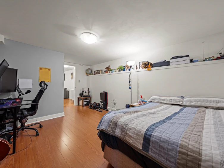 660 W 13th Avenue, Vancouver, BC, V5N 1N9 - 20
