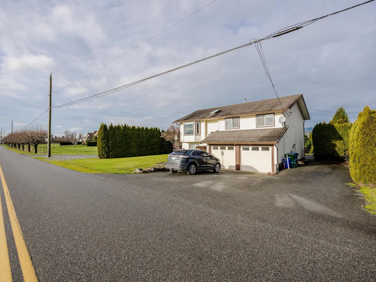33861 Sim Road, Abbotsford, BC, V3G 1N2 - 15