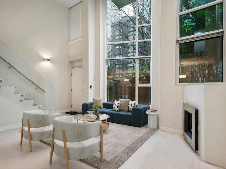621 Jervis Street, Vancouver, BC, V6E 3M5 - 2