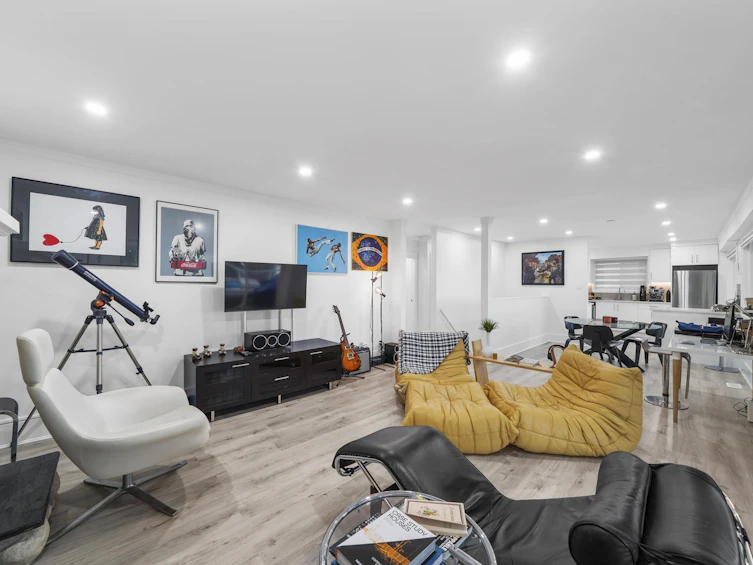 13179 Marine Drive, Surrey, BC, V4A 1E6 - 16