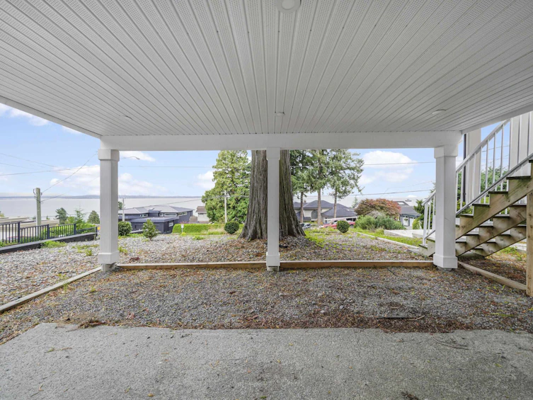 13179 Marine Drive, Surrey, BC, V4A 1E6 - 30