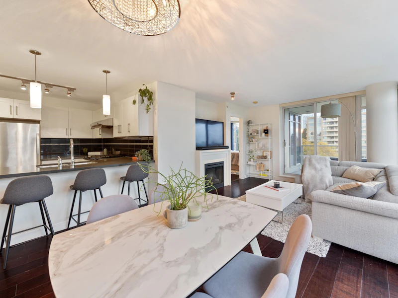 907 - 7090 Edmonds Street, Burnaby BC V3N 0C6