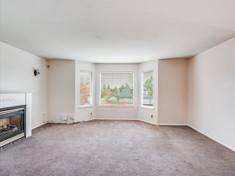 9335 152a Street, Surrey, BC, V3R 0E6 - 4