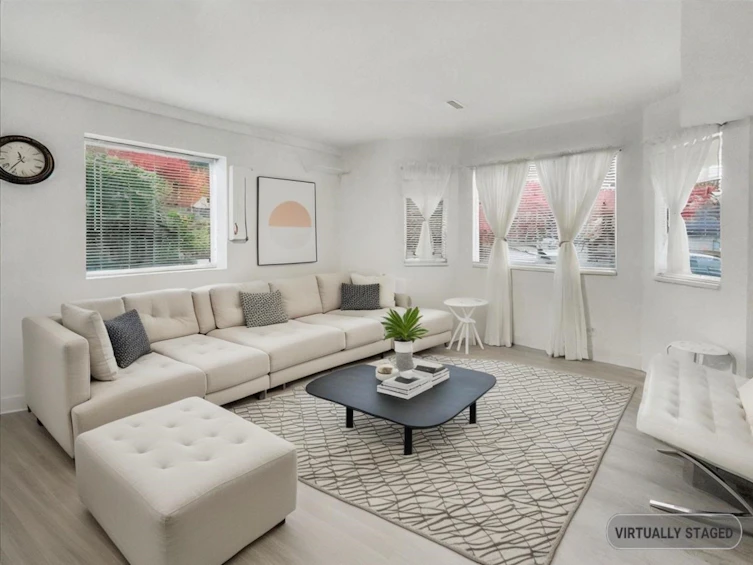 9335 152a Street, Surrey, BC, V3R 0E6 - 9