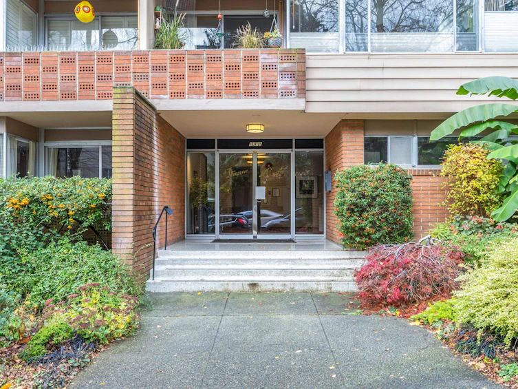 401-1315 Cardero Street, Vancouver, BC, V6G 2J2 - 2