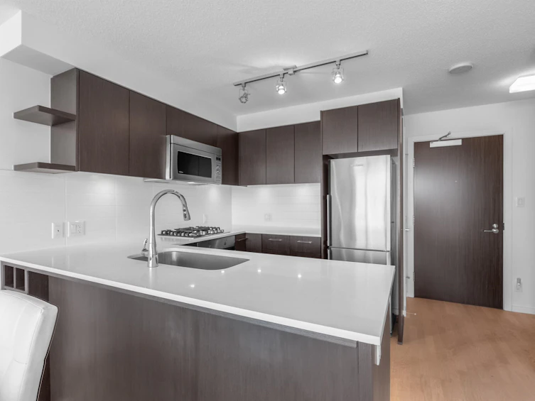 608-7788 Ackroyd Road, Richmond, BC, V6X 0M8 - 11