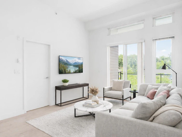 410-13919 Fraser Highway, Surrey, BC, V3T 4E6 - 3