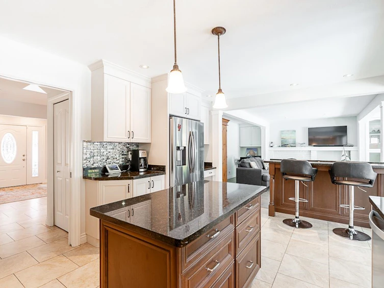 5271 Cambridge Court, Delta, BC, V4M 3Z1 - 13