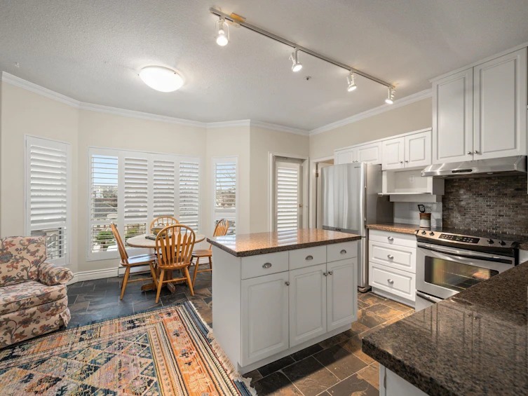 401S-1100 56 Street, Delta, BC, V4L 2N2 - 12