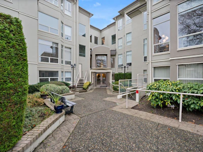 401S-1100 56 Street - 4