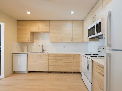 773 Prairie Avenue - 4