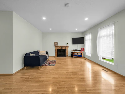 773 Prairie Avenue - 2