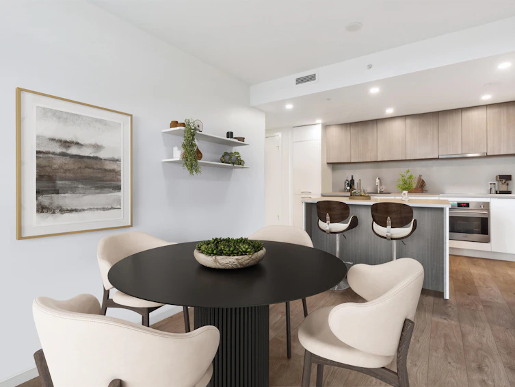 1204-13318 104 Avenue, Surrey, BC, V3T 0R2