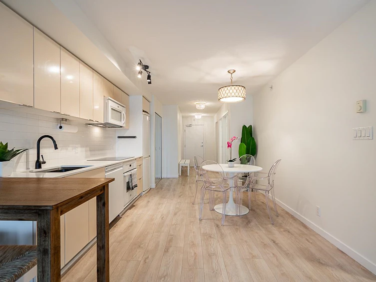 1907-788 Hamilton Street, Vancouver, BC, V6B 0E9 - 5