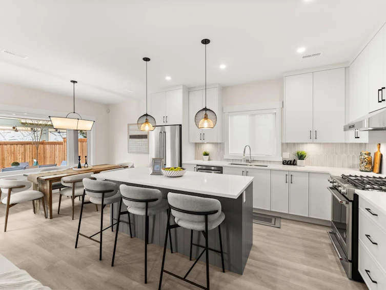 11960 4th Avenue, Richmond, BC, V7E 3H8 - 3