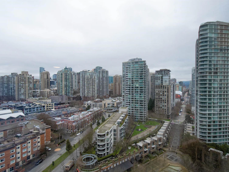 2105-193 Aquarius Mews, Vancouver, BC, V6Z 2Z2 - 9