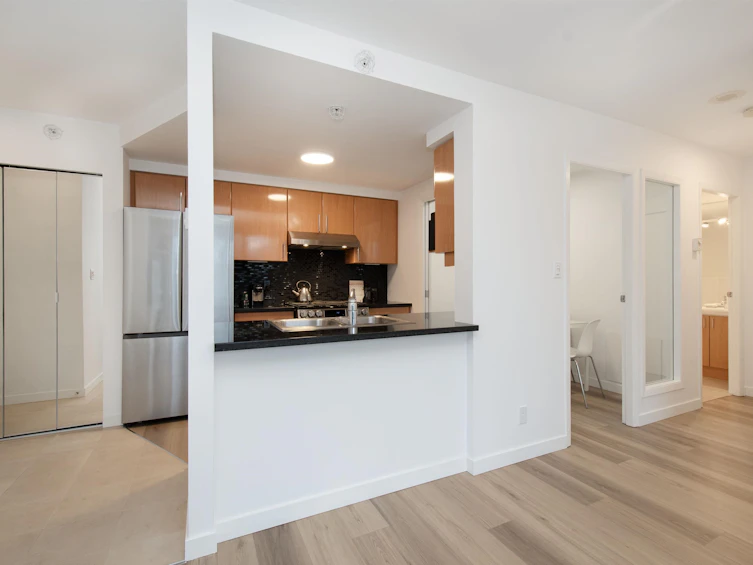 2105-193 Aquarius Mews, Vancouver, BC, V6Z 2Z2 - 13