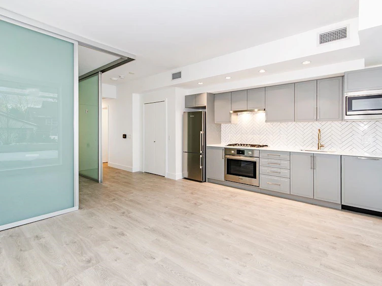 208-2435 Kingsway Street, Vancouver, BC, V5R 5G8 - 12