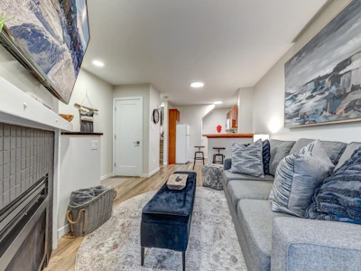44-4388 Northlands Boulevard - 2