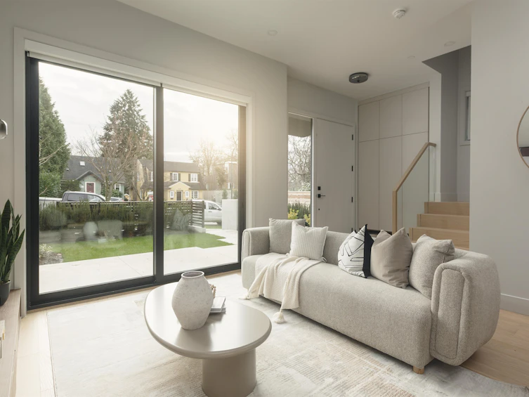 1-2637 W 12th Avenue, Vancouver, BC, V6K 2P5 - 3