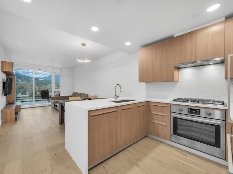 607-2780 Valley Centre Avenue, North Vancouver, BC, V7J 0C4 - 5