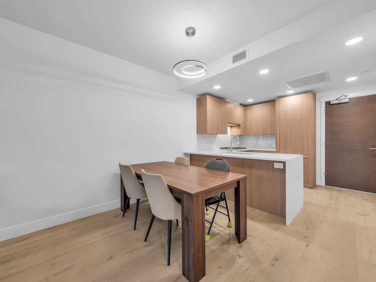 607-2780 Valley Centre Avenue, North Vancouver, BC, V7J 0C4 - 9