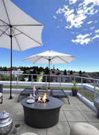 902 4083 Cambie Street