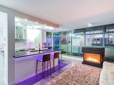 3004-438 Seymour Street - 3