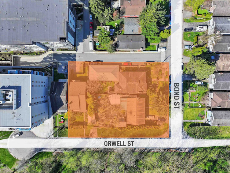 279 Orwell Street, North Vancouver, BC, V7J 2G2