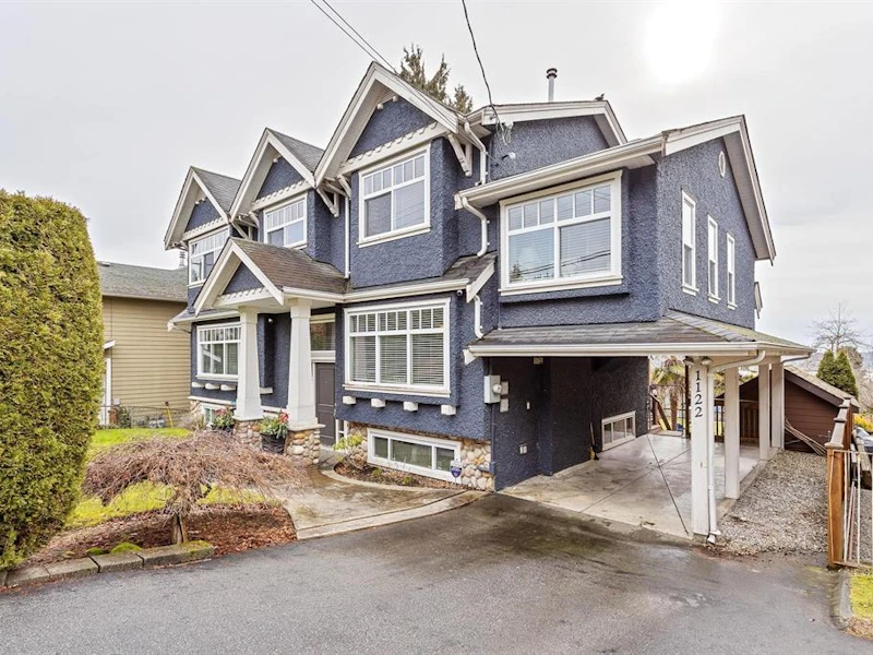 1122 Rochester Avenue, Coquitlam BC V3K 2X4