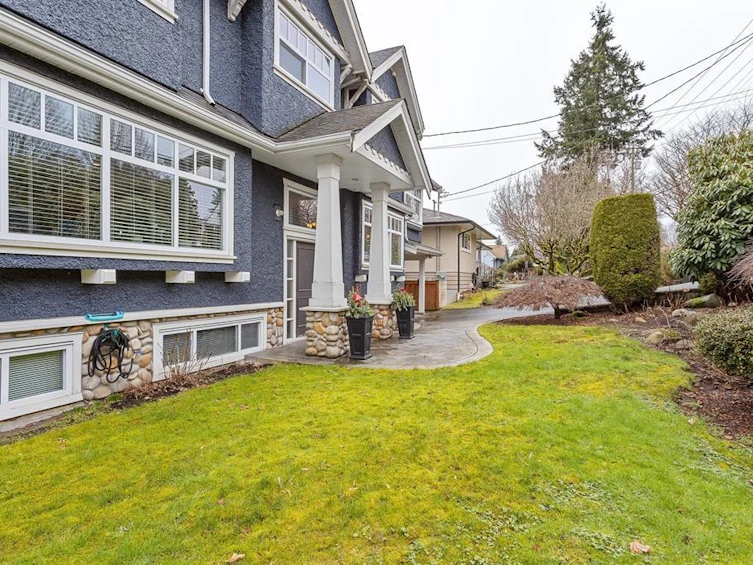 1122 Rochester Avenue, Coquitlam, BC, V3K 2X4 - 36