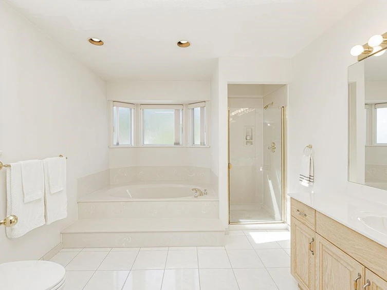 7758 Mcgregor Avenue, Burnaby, BC, V5J 4H5 - 16
