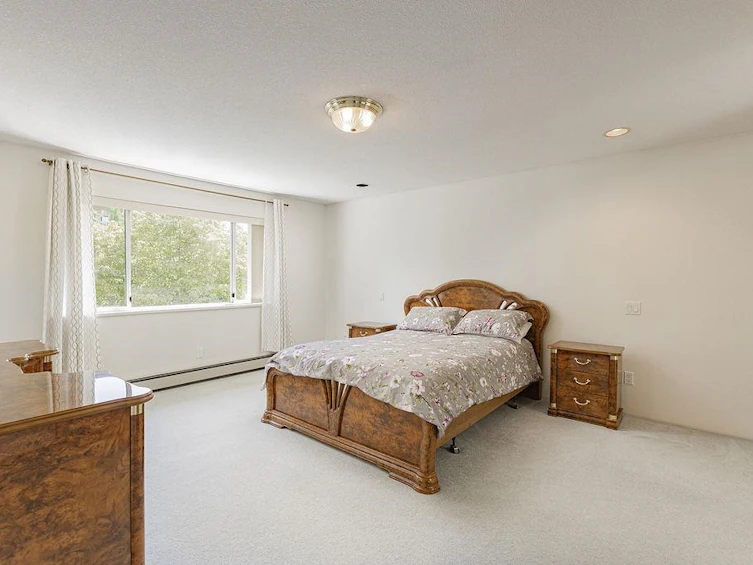 7758 Mcgregor Avenue, Burnaby, BC, V5J 4H5 - 14