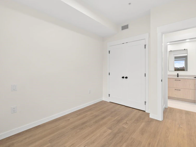 410-27215 Aldergrove Town Centre Drive, Langley, BC, V4W 0E3 - 18