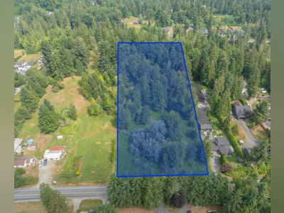 33181 Dewdney Trunk Road - 3