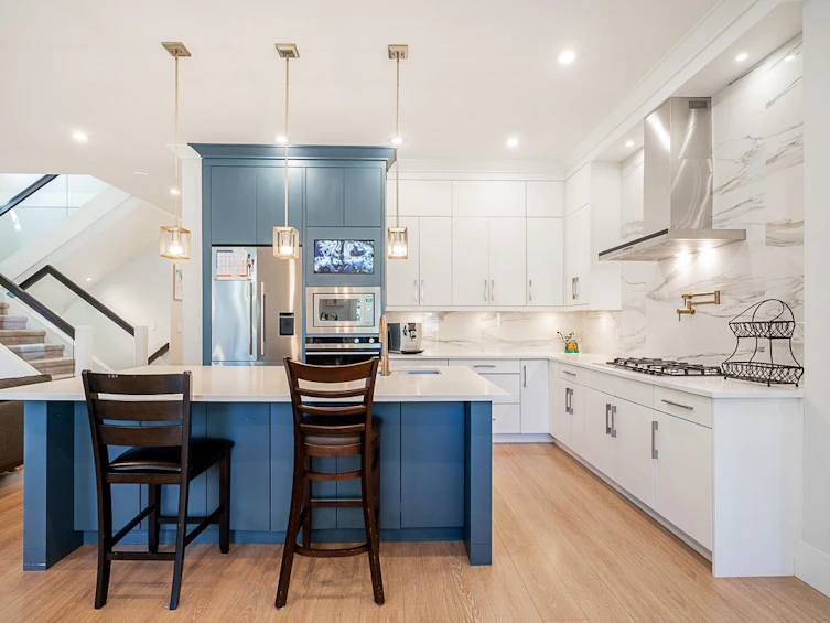 15699 77b Avenue, Surrey, BC, V3S 3P9 - 9
