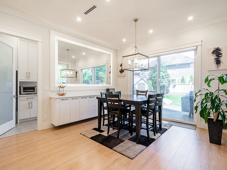 15699 77b Avenue, Surrey, BC, V3S 3P9 - 12