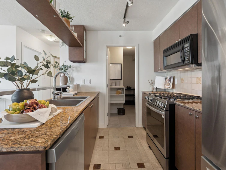 1705-1438 Richards Street, Vancouver, BC, V6Z 3B8 - 9