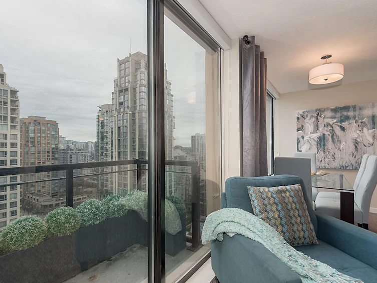 1801-1295 Richards Street, Vancouver, BC, V6B 1B7 - 17
