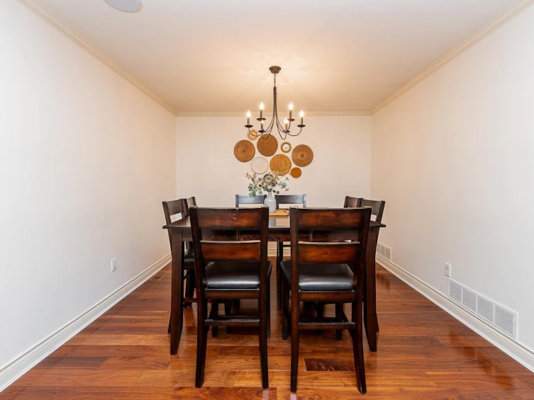 1174 Strathaven Drive, North Vancouver, BC, V7H 2Z6 - 11