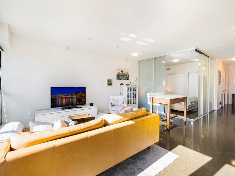 318-221 Union Street, Vancouver, BC, V6A 0B4 - 10