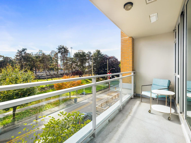 318-221 Union Street, Vancouver, BC, V6A 0B4 - 14
