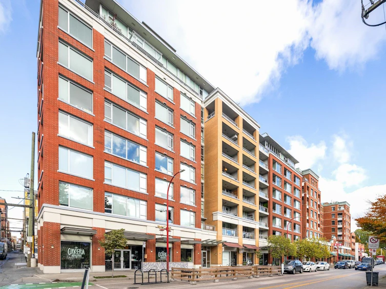 318-221 Union Street, Vancouver, BC, V6A 0B4 - 18